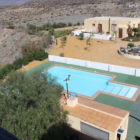 Oasis Montana Peace In Tabernas Desert Exterior photo